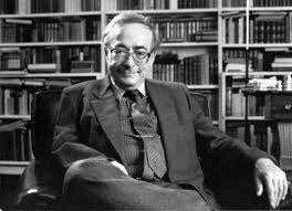 Los cafés van del establecimiento preferido de Pessoa a los cafés de Odessa. Se extienden desde los cafés de Copenhague, ante los q pasaba Kierkegaard durante sus paseos meditabundos a los mostradores de Palermo. Mientras haya cafés, la noción de Europa tendrá contenido. Steiner.