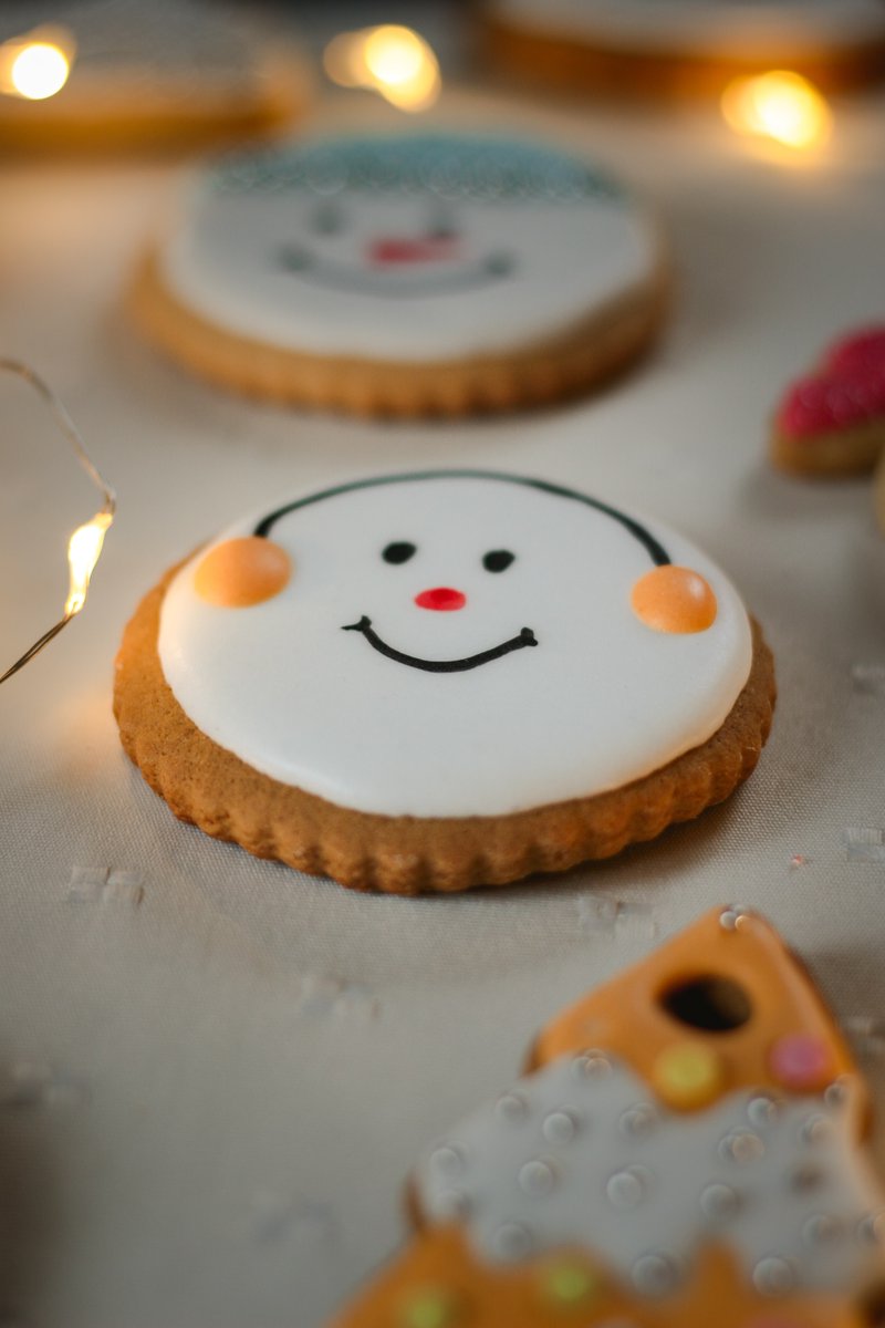 CharityNav's tweet photo. 5 creative ways to spread kindness this holiday season ✨ https://t.co/6Z9v9ruGRs https://t.co/1fZ0pOJBKs