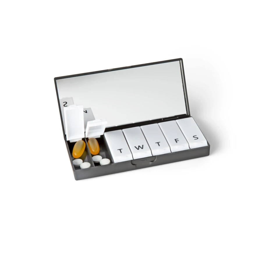 PortandPolish's tweet photo. @rrhoover @alexisohanian And our boxes can hold plenty of pills, up to 4 fish oil pills per slot...let us know if we can help you! https://t.co/Is250G72k5