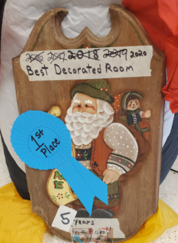 ColganRoom1108's tweet photo. WOW! just...WOW!!  We are THRILLED to win this prestigious award 5 YEARS IN A ROW!!  #humbled #suite1108 #5yearsinarow #GCOAT  Have a great winter break everyone! @OvermanColganHS @colgantennis @ColganFin https://t.co/XTC6nYIAIx