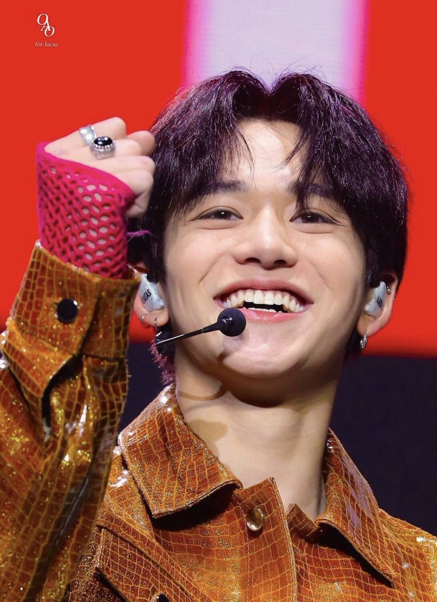 pics of lucas that you can literally feel his happiness through your phone screen: a thread