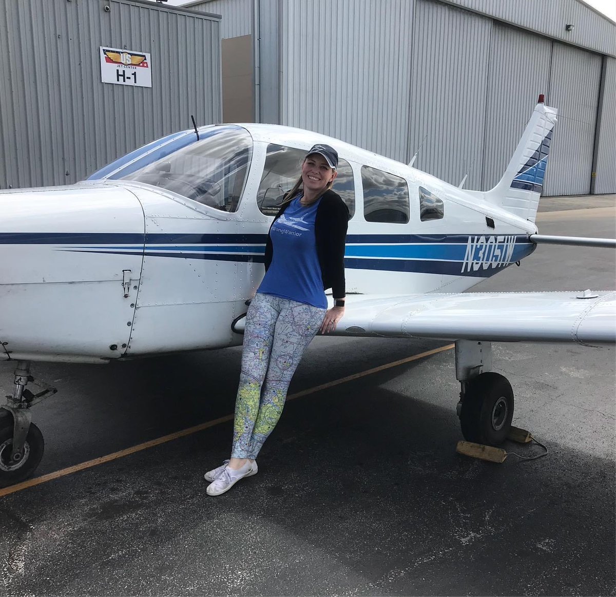 ChartitAll's tweet image. Where are you off to this weekend? ✈️ Get your pair of custom sectional chart yoga pants today: ow.ly/5iOi50CL8ox #ChartItFlyItWearIt #aviation #flying