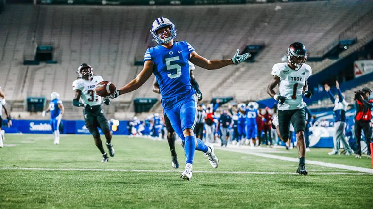 OklahomaAddicts's tweet photo. GMofCFB All-American WRs (2/2):

• Jonathan Adams Jr. (Arkansas State)
• Dax Milne (BYU)
• David Bell (Purdue)
• Wilson/Olave (Ohio State) https://t.co/xqaxIDwCVd