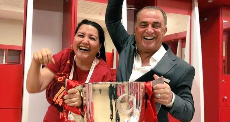 gurselBJK1903's tweet photo. Hiç bitmicek düzen kurmuşlar 🤔 Adamlar yapıyor  yaw 👏
#sergenyalcın 
#nazlicanyurtistifa #HandeSümertaşİstifa https://t.co/7JIDNKN0yc