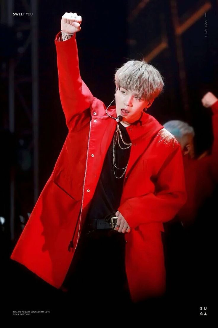 Yoongi wearing red: A powerful thread
