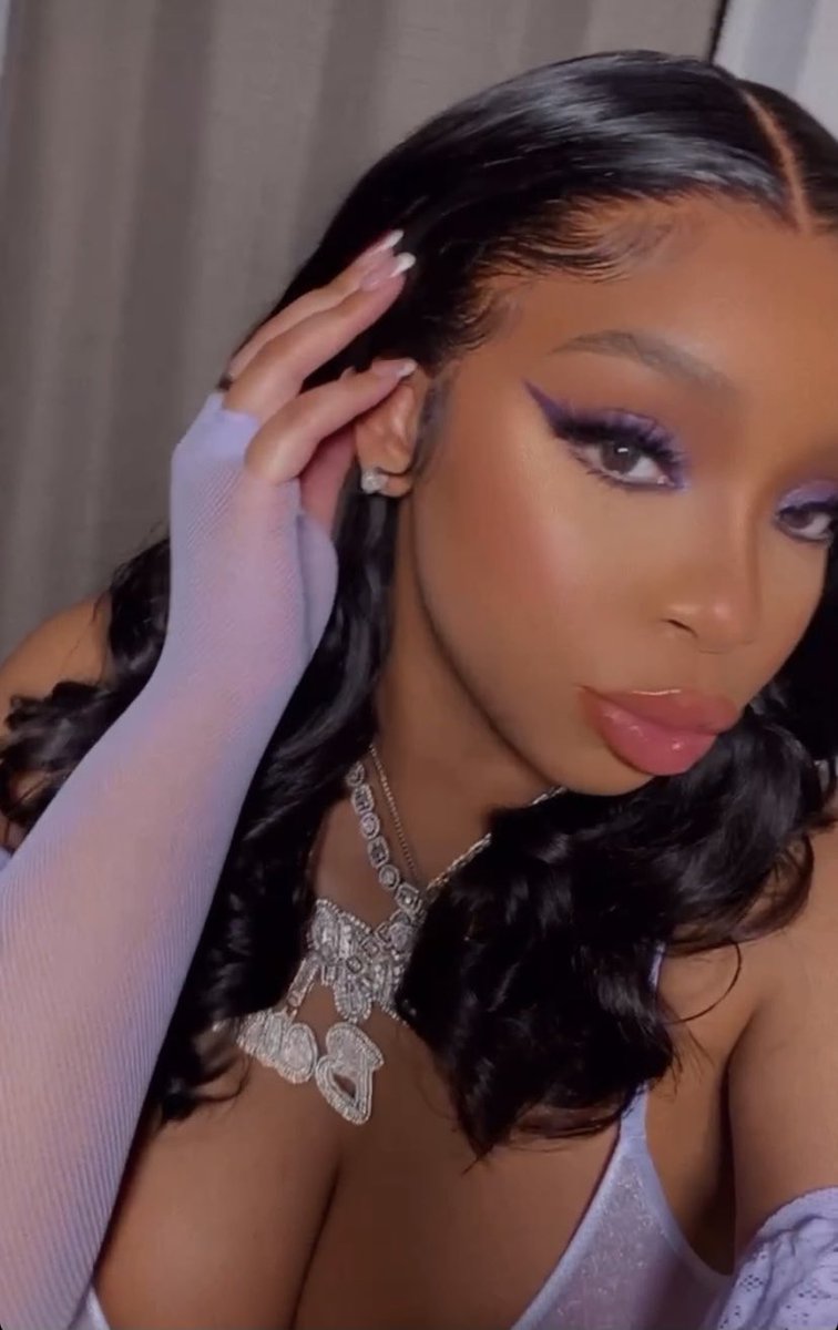 birkinbeisha's tweet photo. .@LightSkinKeisha GIVING FACE PER USUAL 💅🏽 #BigBank #honeyperiod https://t.co/35zjOqW9M9