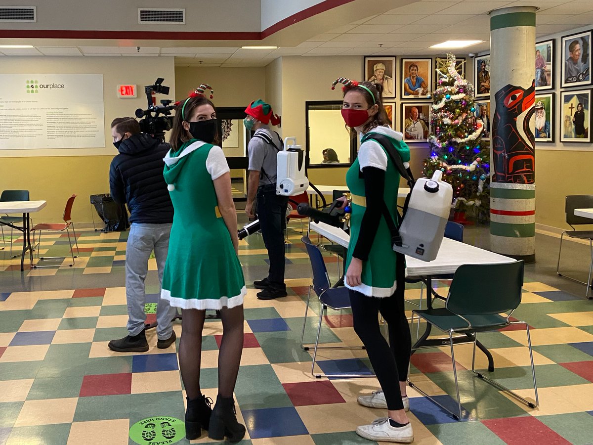 OrigenClean's tweet photo. Catch our Origen Elves giving @ourplacesociety the gift of wellness tonight on @CHEK_News 🎄🌟🌱  at 5:50/6:45 #fogthehalls https://t.co/5q5jIFwnGM
