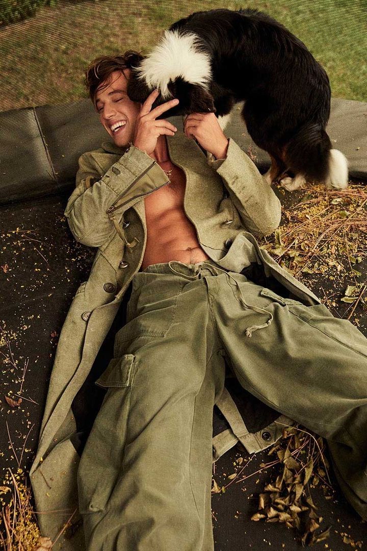 thefashionisto's tweet image. #CameronDallas Stars in M la Revista de Milenio Cover Shoot @camerondallas thefash.co/R5nZpL