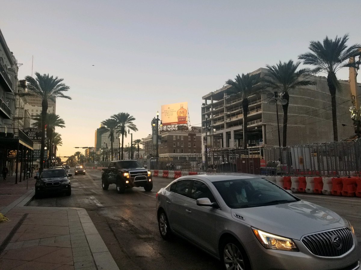 nolaready's tweet photo. River-bound Canal Street is now reopened to vehicle traffic after its closure due to the #hardrockcollapse. https://t.co/5oOB9cnF25