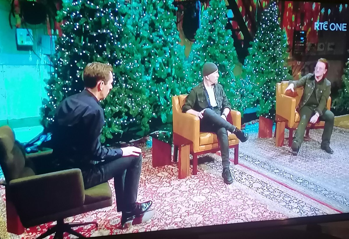 patconbbse's tweet photo. @RTELateLateShow #SIMONBUSK2020 Brilliant show and no costly imports pushing their books. #Bono can talk don't mind sing. https://t.co/E1zOPbqJgJ