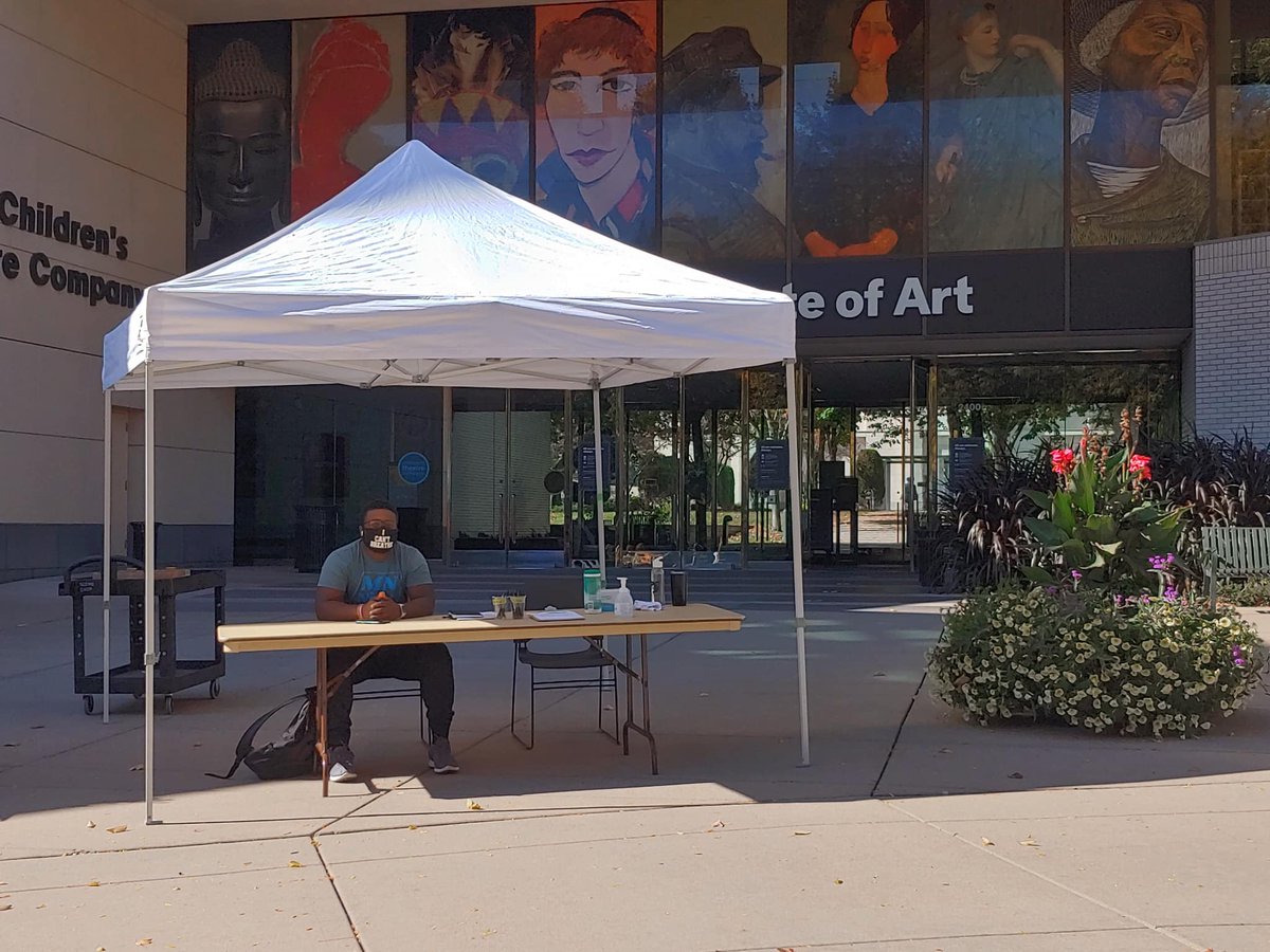 artsmia's tweet photo. At Mia, we are dedicated to showing care for our community, just as our community shows care for us. Learn how to get involved, including supporting a mutual aid holiday drive by Community Aid Network MN Dec. 19 from 12-4pm at Mia's 3rd Ave entrance: https://t.co/gCKGLXCEBU https://t.co/5MJrJ6XnuK