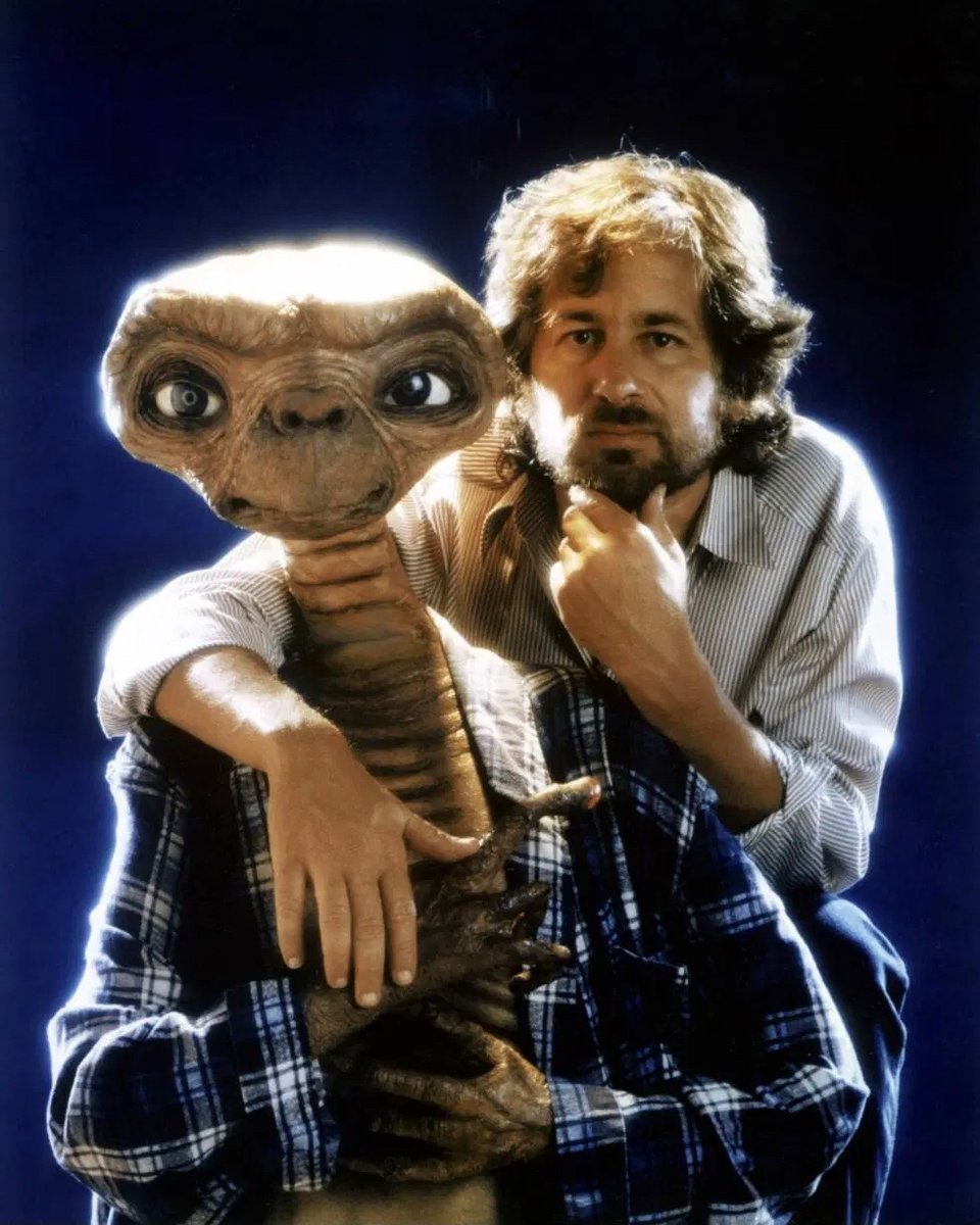 Happy Birthday to Stephen Spielberg! What’s your favorite Spielberg movie? #80s #SciFi #movies #StephenSpielberg