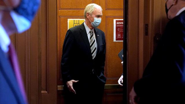 RT @thehill: GOP senator blocks bill for $1.2K stimulus checks for second time https://t.co/cLk3ml1i7g https://t.co/7IWgroppVw