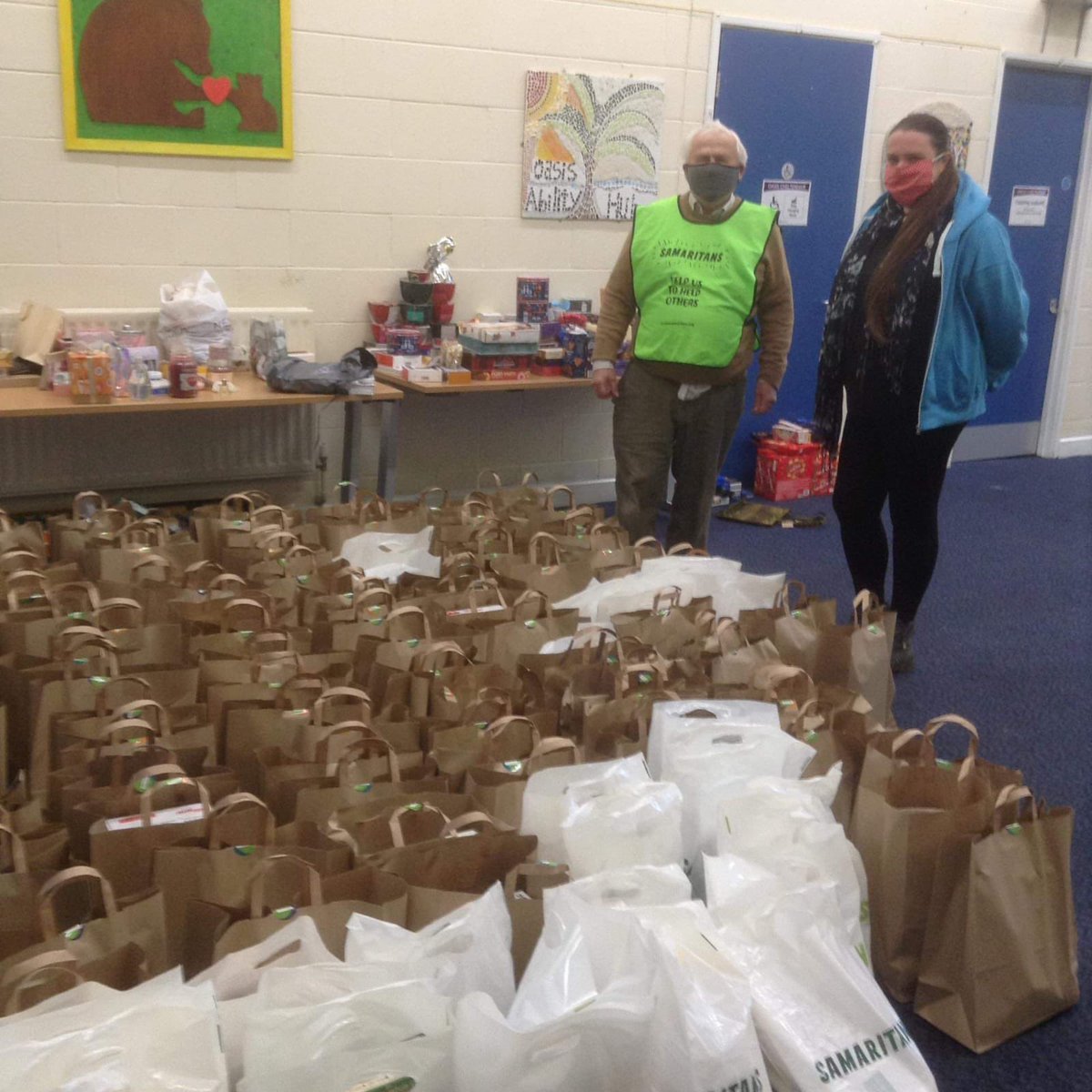 Cheltenham branch have teamed up with community group #FamilySpace & volunteers have donated cereal & milk to create breakfast packs.If you are a family in need please contact Family Space:
Website: familyspace.org.uk
Email: cheltenhamcontact@familyspace.org.uk