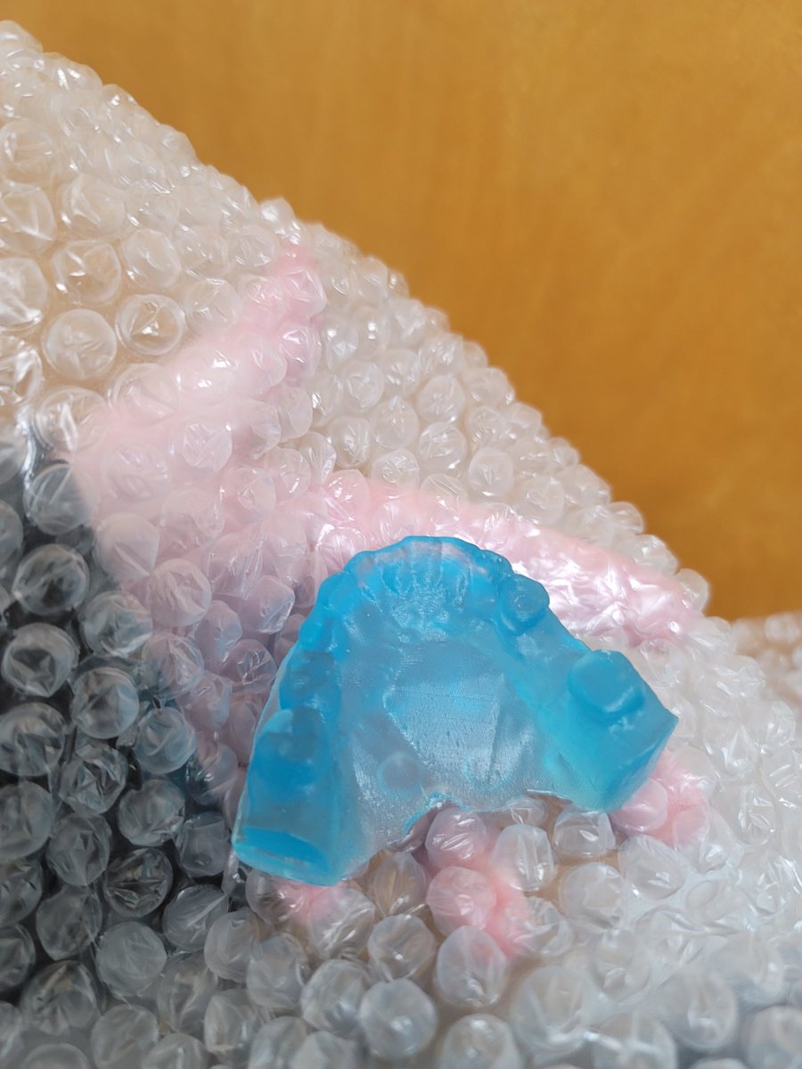 ZachEngineer's tweet photo. I got to see some resin models today; The Dental industry is slowing changing for the better. Exact models, created in hours- not days. https://t.co/5dJeZhabpk