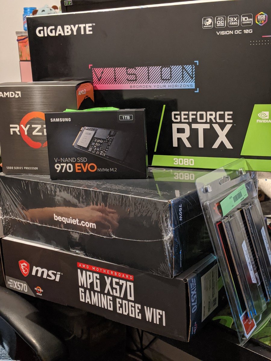 RiotCrower's tweet photo. Early Christmas , Best Christmas ! Now I won't be able to blame the FPS when I die at VALORANT though, so maybe not the best idea..  well, I can always blame connectivity or team mates instead, so we should be fine.. https://t.co/OYhbl5GWpr