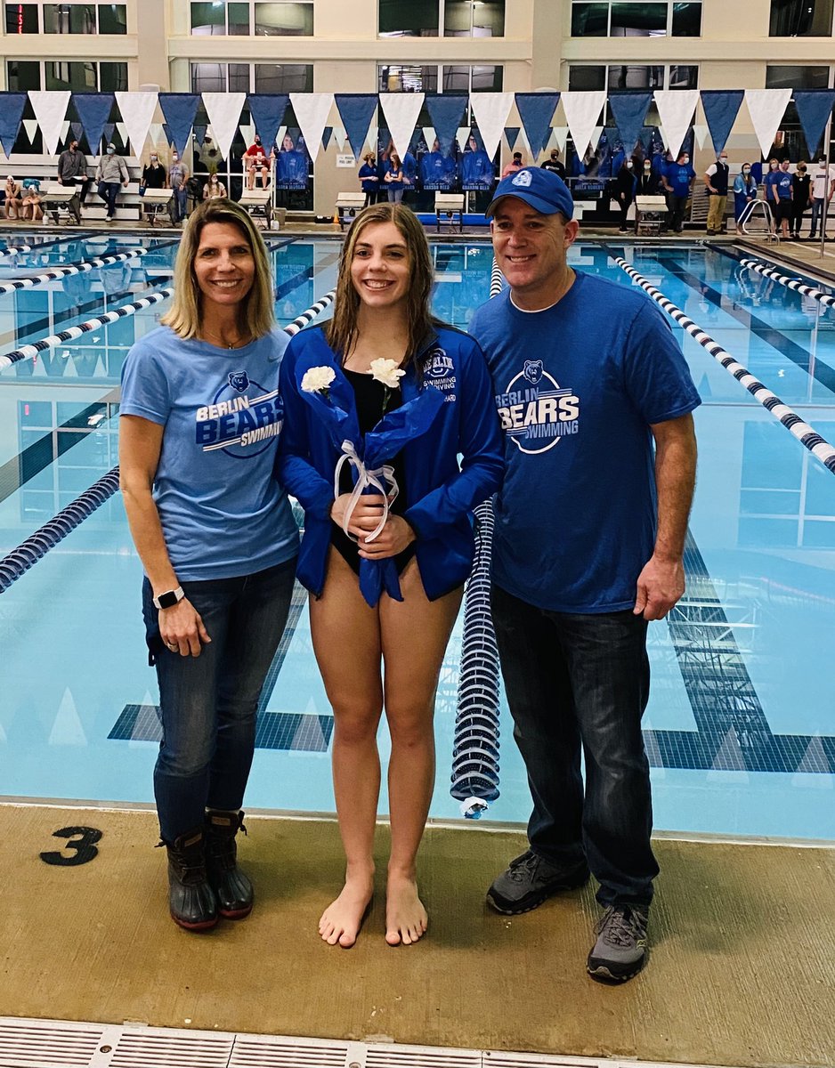 OlentangyBerlinBears tweet media