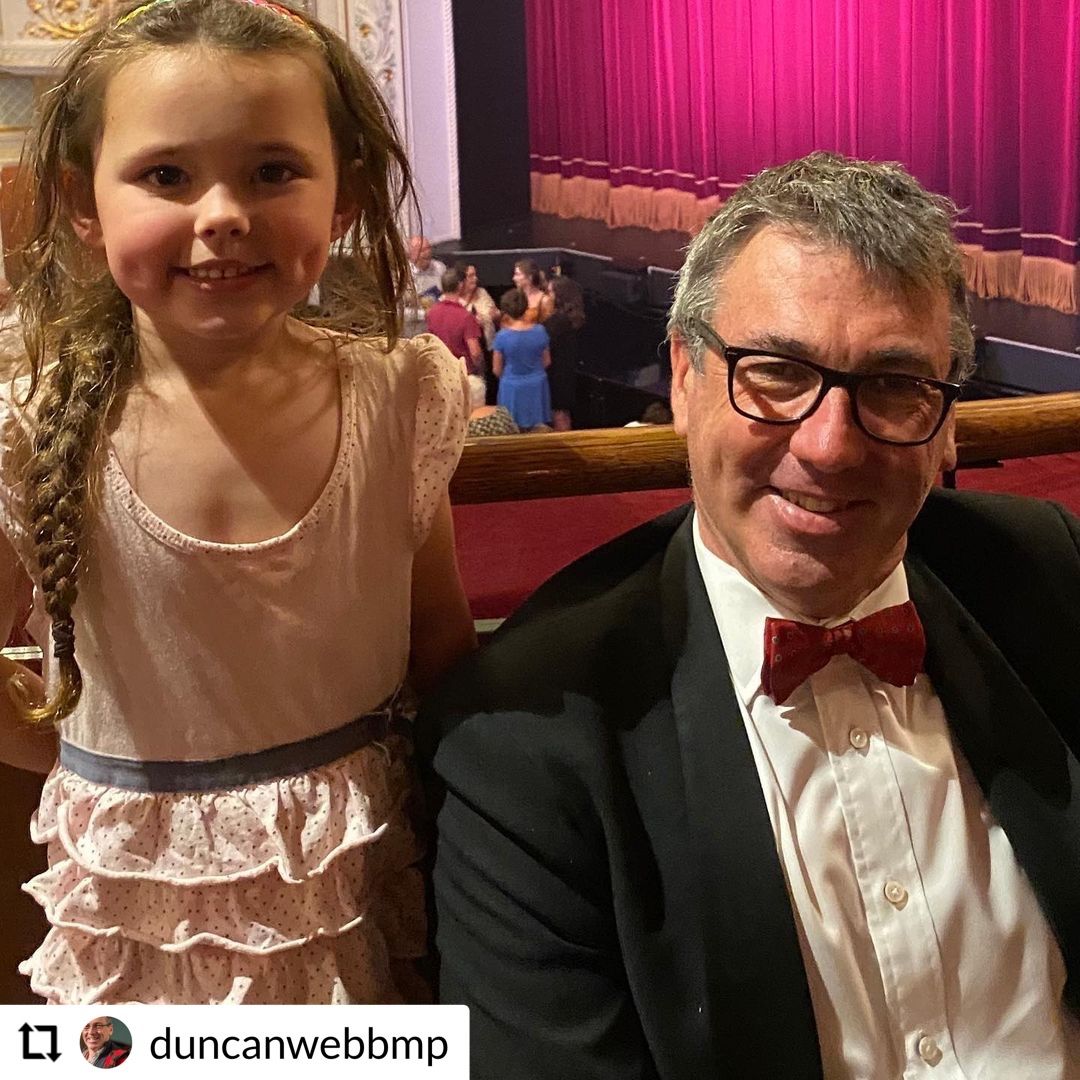 #Repost @duncanwebbmp: What a treat to go and see the #cinderellapantonz  with  Florence at the @isaactheatreroyal. It was a fantastic show with laughs for everyone, great music, and a fantastic venue.