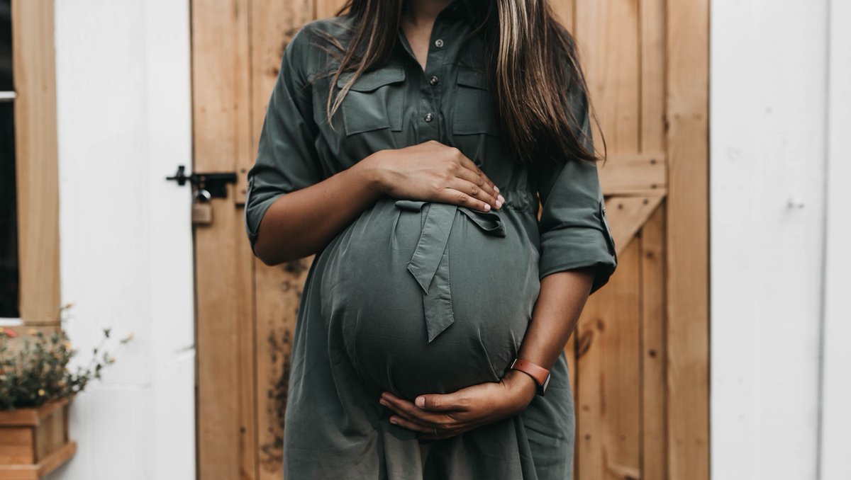 BarrettBianka's tweet photo. Science tells us it takes up to 4 months for both the sperm and the egg to mature and that both are susceptible to damage during this period of maturation. https://t.co/LU9mRI6jHc https://t.co/lOJvlaNiQE