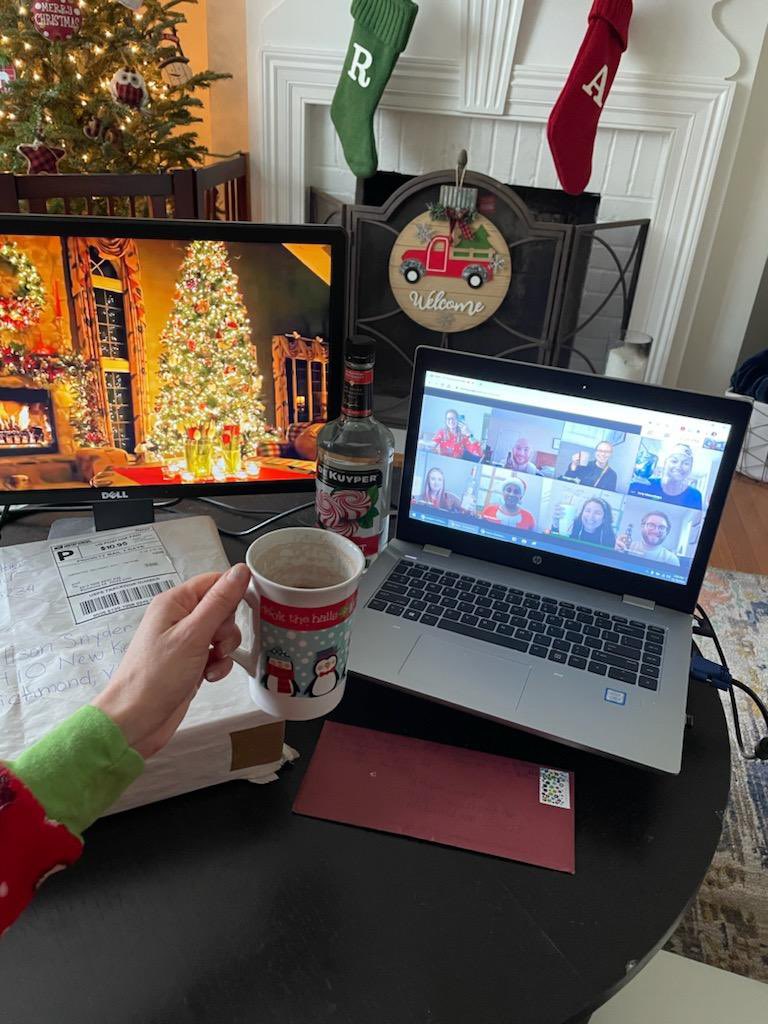 amgray03's tweet photo. 1G had a {virtual} Holiday Secret Santa Zoom Party! #wefun #newgiftwhodis #hohoholidayfun #cheers @Falling_CreekES @Allison_fces @seth_sova @katieallen107 https://t.co/koU1JPJOMS