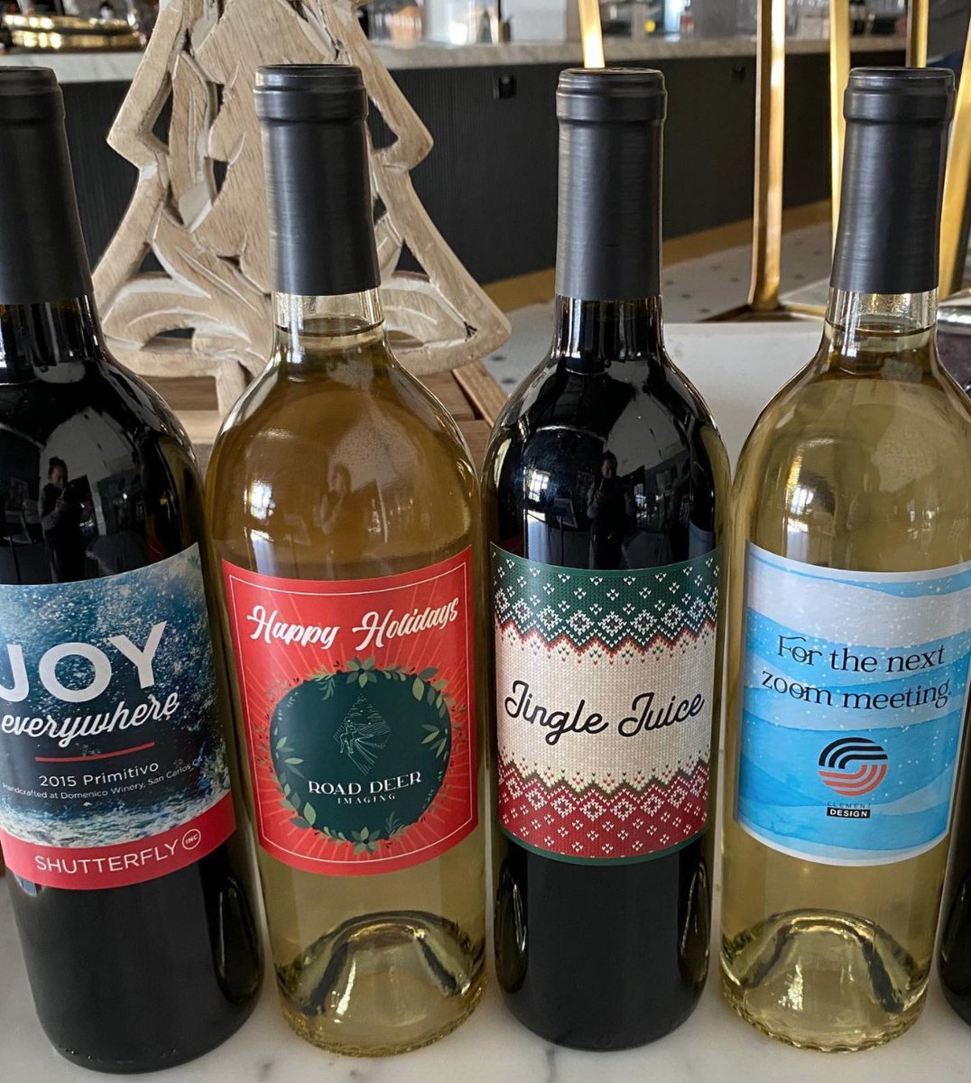 Our 2020 Holiday Gift Guide is here! Read about all the fun and delicious gifts we have available and deck the halls with Domenico this year. Happy shopping! 🍷🎁 bit.ly/38iKyYR #domenicowinery #domenicogifts #holidayshopping #wineandfood #giftguide #domenicoosteria