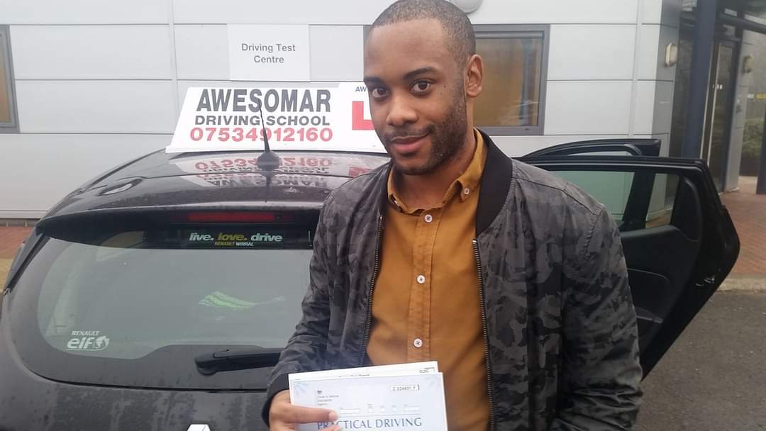 Awesoow's tweet image. Automatic and manual lessons female and instructors#07534912160#