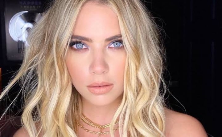 Happy birthday Ashley Benson 