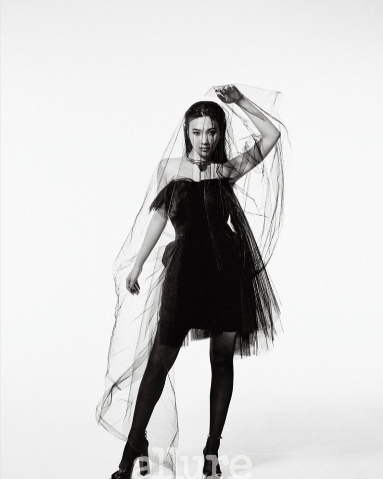 minsikk_ofittt's tweet photo. Joy why??? how??? https://t.co/YLtoHf2bWM