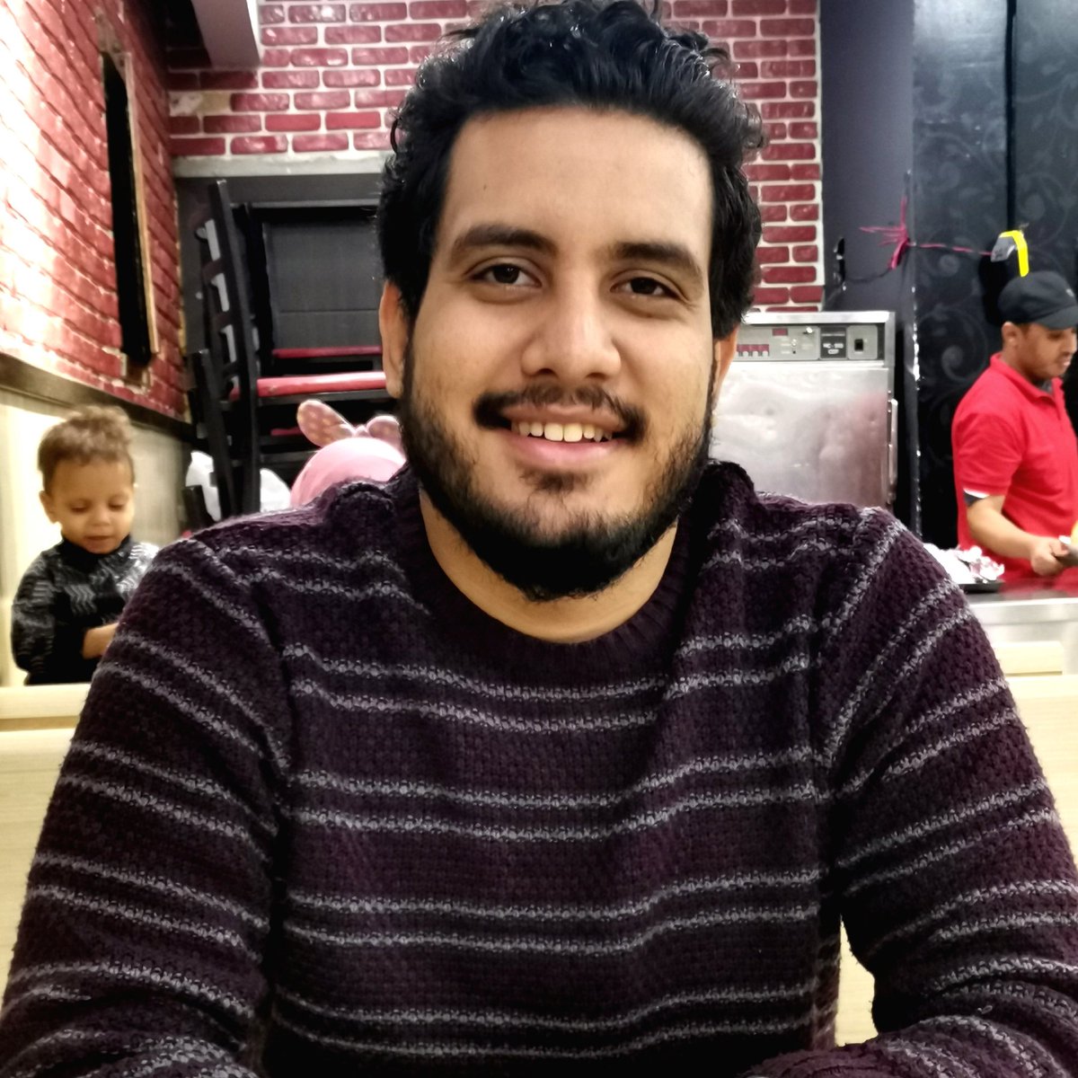 HaresKarim's tweet photo. #NewProfilePic https://t.co/Ea0ti0HVf0