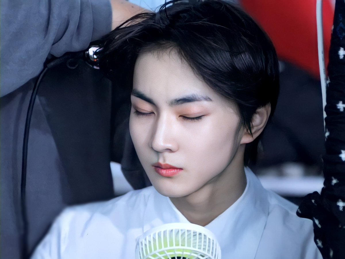 Енхайпен чон вон. Группа enhypen чонвон. Группа enhypen чонвон. Чон вон enhypen. Чон вон enhypen.