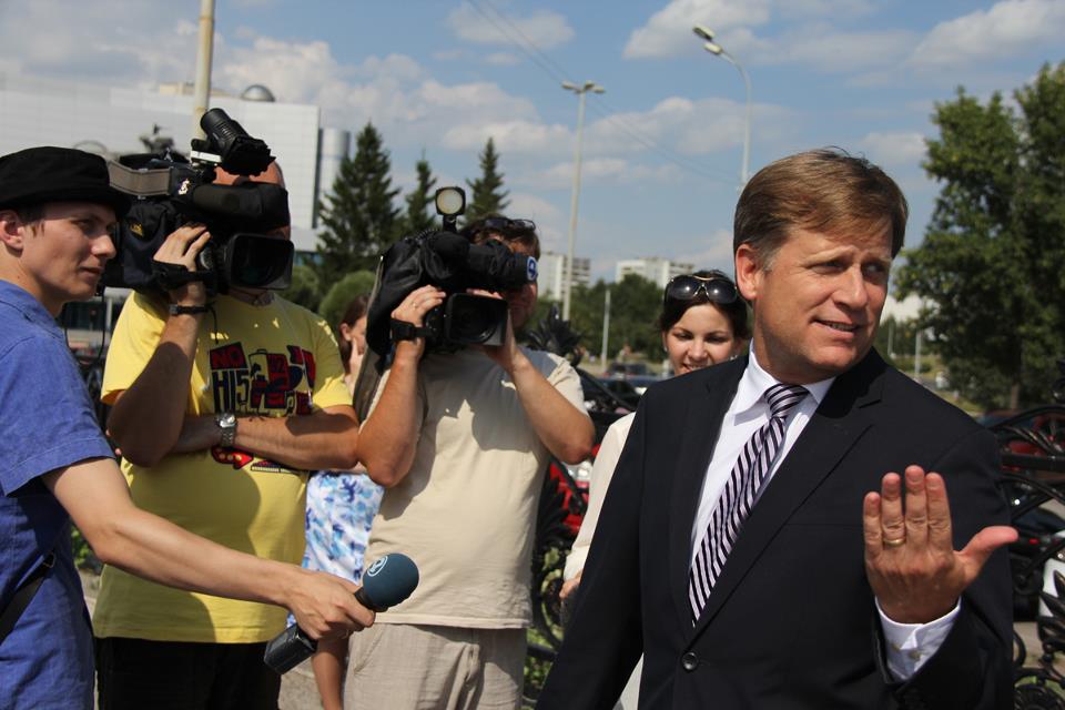 In Ekaterinburg, the press followed me everywhere. They were eager for interaction. 4/
