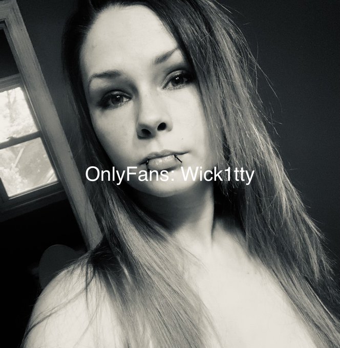 Freaky Friday? https://t.co/xXmnOwbBh1<a href="/tag/newprofilepic"class="tags"><span>#newprofilepic</span></a>
