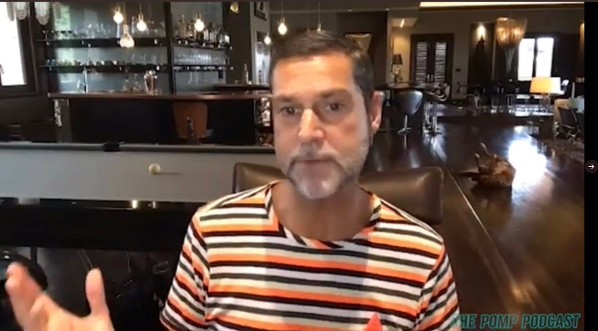 This is my favourite shot of one of the Coconut Girls whilst Im doing a  serious interview with @APompliano #idiotdogs