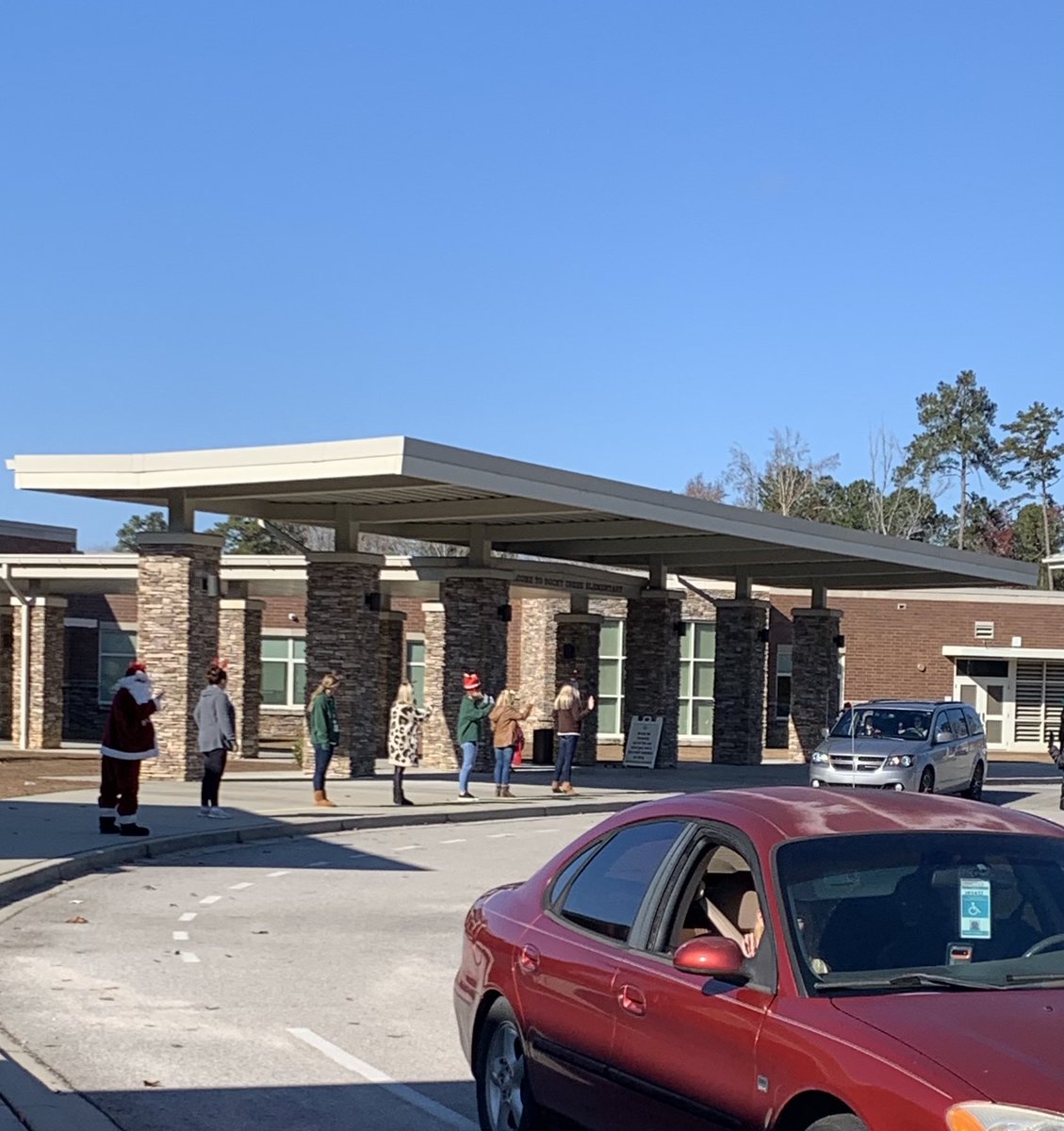We loved seeing so many LOOLA students at our Holiday Honk and Wave! #oneRCE #RCEholiday #StrongerTogether