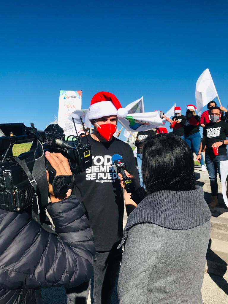 DanielAcostafr's tweet photo. Gracias #SantaEnLasCalles Puebla por todo el corazón. Un año más rompiendo récords y haciendo historia!
Los amo #eligeños
Por eso y más #eligemexico https://t.co/ZIsnD718P7