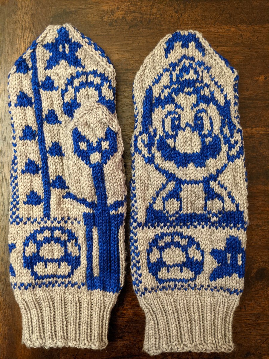 Finally finished my Super Mario mittens for my husband. I don't know if I will ever do that much color work again! 

dovecallknits.com

#mario  #MarioBros #handmade #colorwork #knitting #knitspiration #supermariobros #catchthosefloats #colorworkknitting #mittens