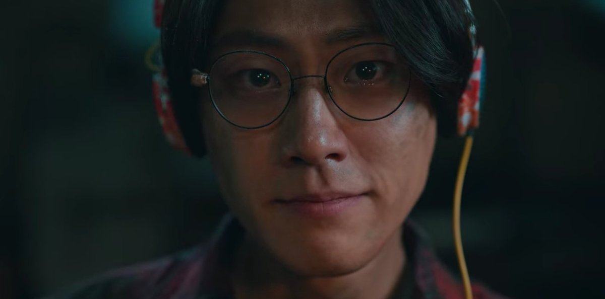 blueskypallette's tweet photo. Lee Do Hyun ; Lee Dohyun ; 이도현:
An Actor who speaks from his eyes, strong gaze. Emotions filled from his eyes. It's his forte.

"His power lies in his eyes" - Kim Haneul
"Lee Dohyun speaks a lot from his eyes" -Lee Eung Bok PD

#이도현 #leedohyun #bestactor2020 https://t.co/f4hAjPzWAl