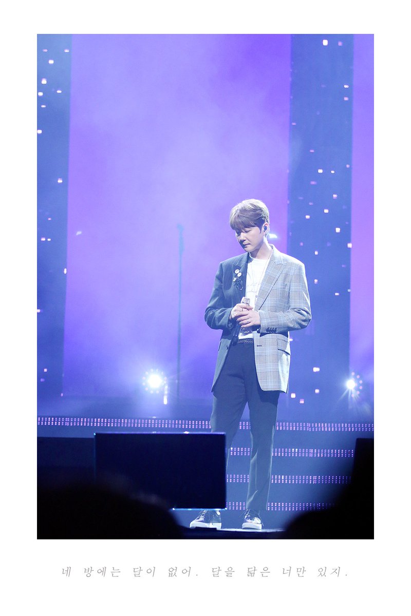 2020-2021 ONE AND ONLY PROJECT
 " ONE DAY _ 하루 "

D - 138 🌹

네 방에는 달이 없어. 달을 닮은 너만 있지.