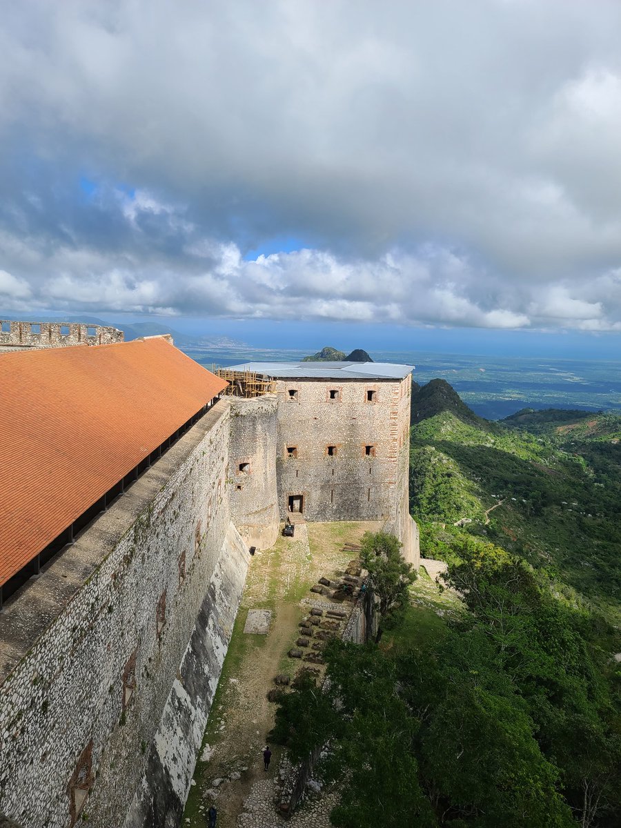  &ndash; bei  Citadelle La Ferrière