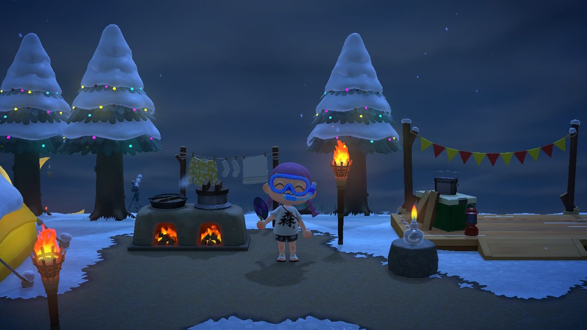 crickscrossing's tweet photo. the christmas trees are so cute :') https://t.co/a5JA6fQJ3x