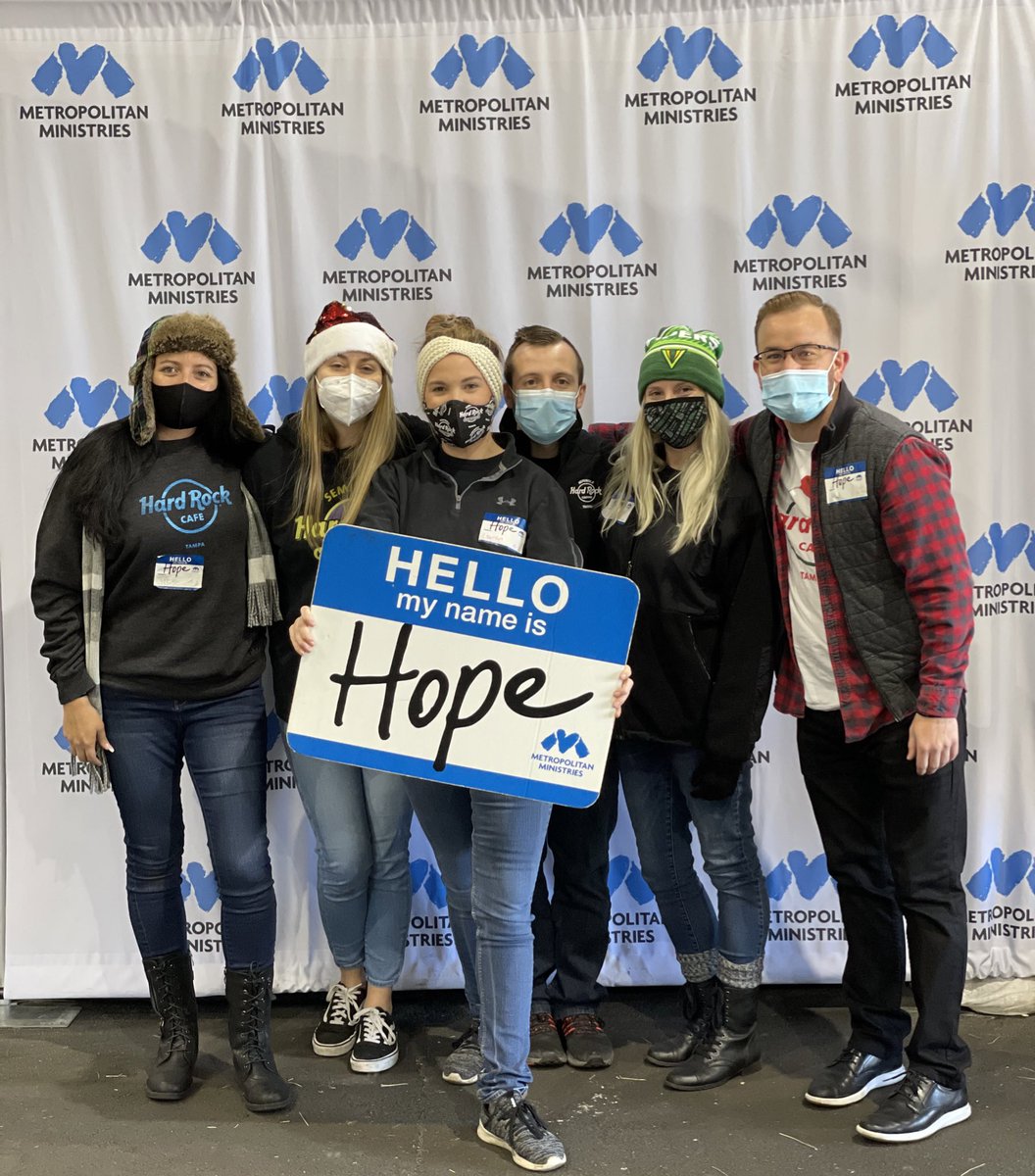 Today was a good day to spread a little hope to families who really need it 💙

<a href="/MetroMinistries/">Metropolitan Ministries</a> 
<a href="/SHRTampa/">Seminole Hard Rock Tampa</a>