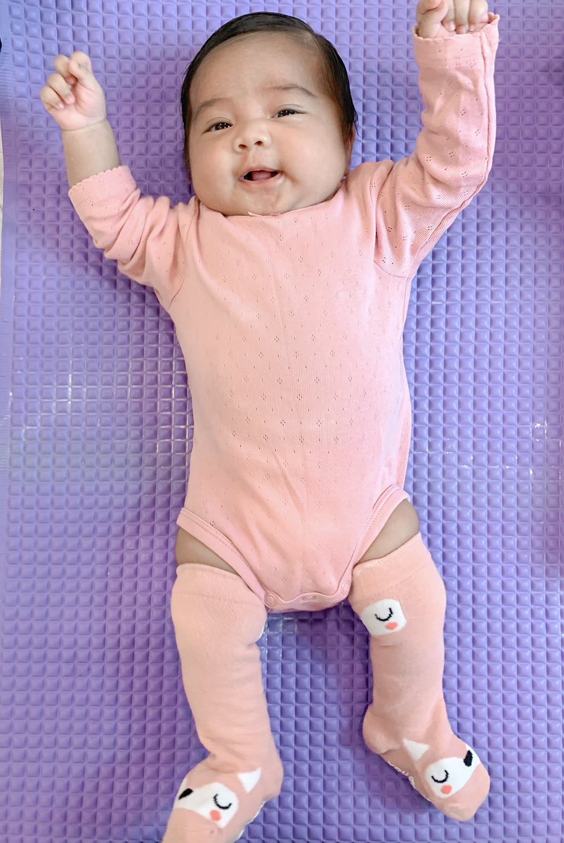 daniaazmi95's tweet photo. Anak mommy look extra cute today 😂 https://t.co/bPuKvkQC9y