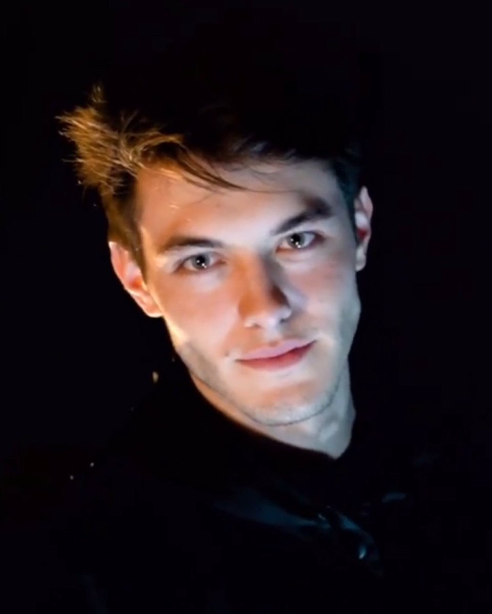 he has no reflection when he looks in the mirror because there‘s only one griffin johnson