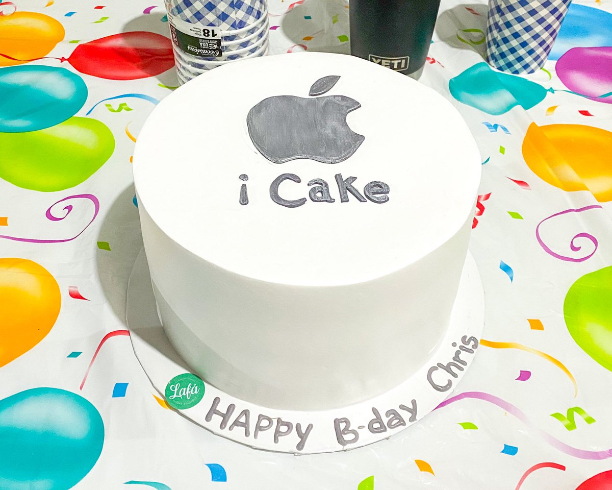 ChrisEscobar's tweet photo. Thank you! 🎂🎉 #Chris28 #CovidBday #iCake https://t.co/J8pPH7PV9y
