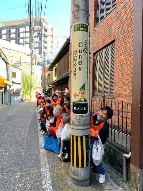 himawari_nami's tweet photo. ゴミ拾いin長崎！
楽しく出来ました〜❤️

『映画 えんとつ町のプペル』冒頭180秒大公開！！
https://t.co/9wNwy1dgy3

ムビチケ購入はこちら⭐︎
https://t.co/K1ybXiKiSN

#えんとつ町のプペル
#西野亮廣エンタメ研究所

https://t.co/QsriV0YvXe https://t.co/WNJvkGJVxr