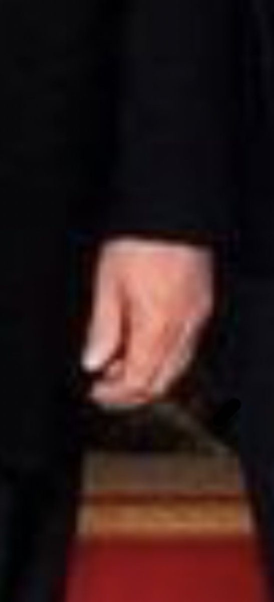 averysparenberg's tweet photo. Does holding hands mean you can hold office well? https://t.co/zHMb1GIatj