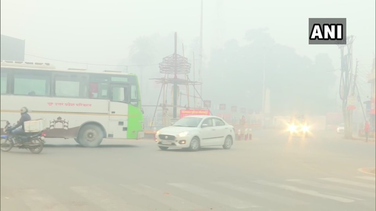 ANINewsUP's tweet image. Thick blanket fog engulfs Gorakhpur