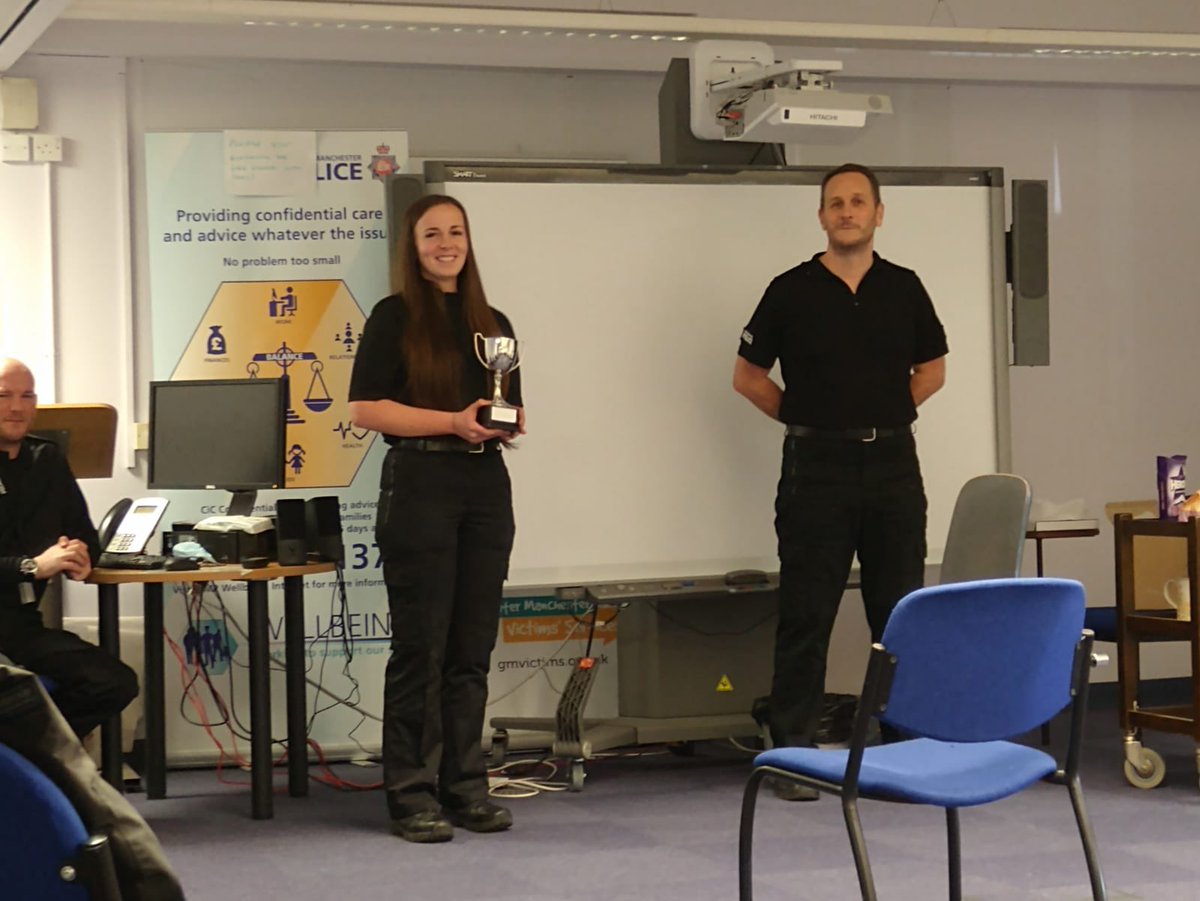 Special_Insp666's tweet image. What a way to end the year, Sgts meeting with Mr Heyes and @MikeWalmsleyMBE , two long service awards and the inaugural Team Bolton awards, well done to @lucyowens97 for winning student officers and S/Sgt Wynne for winning officer of the year @GMPSpecials plus 16 officers on duty