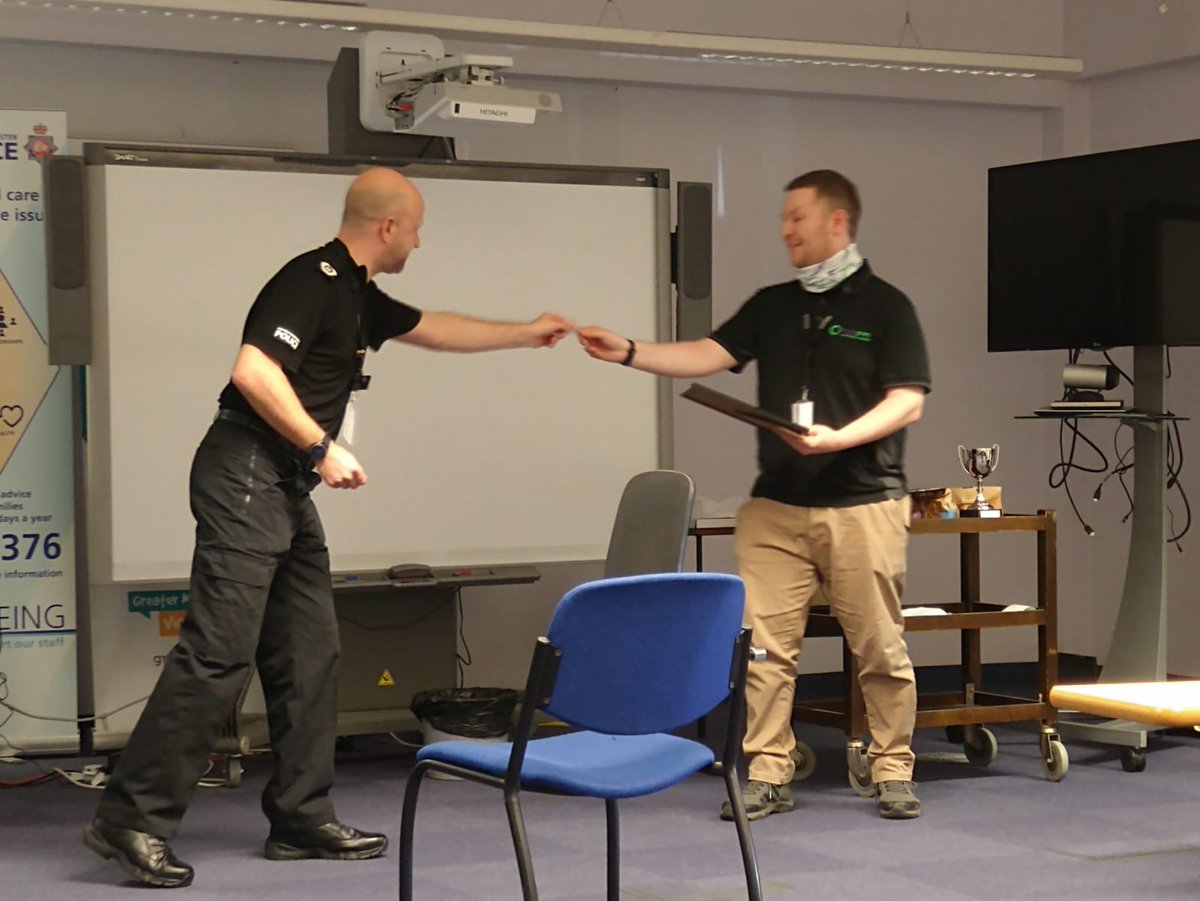 Special_Insp666's tweet image. What a way to end the year, Sgts meeting with Mr Heyes and @MikeWalmsleyMBE , two long service awards and the inaugural Team Bolton awards, well done to @lucyowens97 for winning student officers and S/Sgt Wynne for winning officer of the year @GMPSpecials plus 16 officers on duty