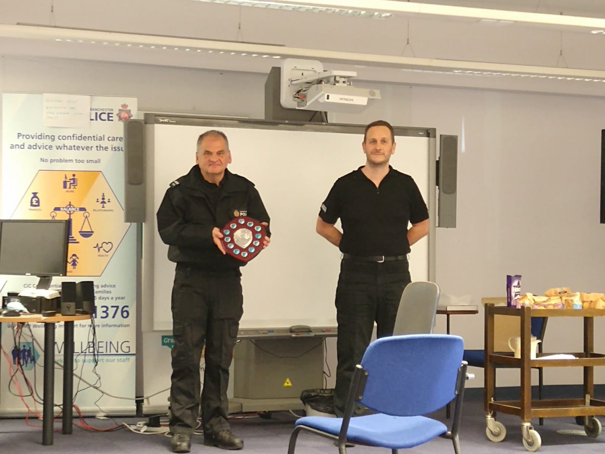 Special_Insp666's tweet image. What a way to end the year, Sgts meeting with Mr Heyes and @MikeWalmsleyMBE , two long service awards and the inaugural Team Bolton awards, well done to @lucyowens97 for winning student officers and S/Sgt Wynne for winning officer of the year @GMPSpecials plus 16 officers on duty